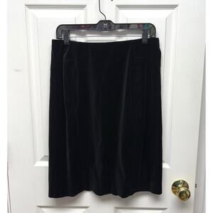Ann Taylor Skirt Black Velvet Pencil , Lined Straight Knee Length Women's Size 6